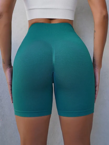 Quick Dry Seamless Gym Shorts - Image 3
